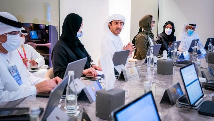 عبدالله بن زايد يترأس اجتماع مجلس التعليم والموارد البشرية في جناح الإمارات بـ«إكسبو»