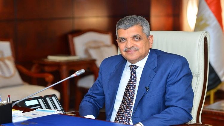 رئيس هيئة قناة السويس: نثمن دور الشركات الإماراتية المساهمة في عمليات تطوير القناة