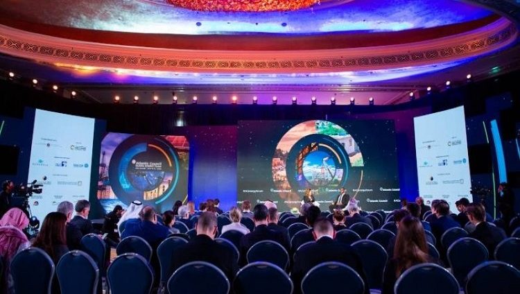 انطلاق أعمال منتدى الطاقة العالمي في أبوظبي.. ودعم العمل المناخي يتصدر النقاشات