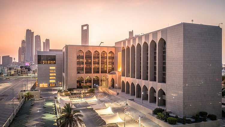 “المركزي”: 2.4 تريليون درهم التحويلات المالية في الإمارات خلال يناير وفبراير