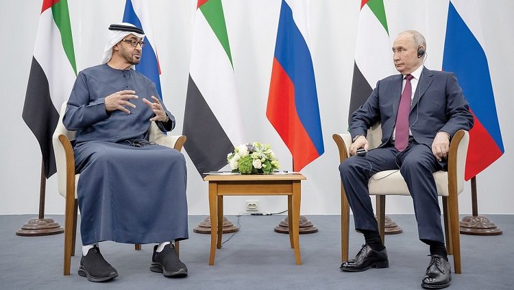 رئيس الدولة والرئيس الروسي يبحثان العلاقات الثنائية والقضايا الإقليمية والدولية