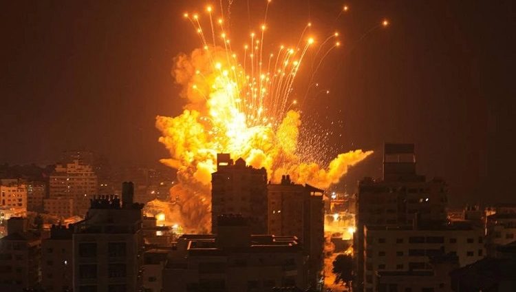 «بالرصاص الحي والمدفعية».. إسرائيل تستهدف المستشفى الإندونيسي في غزة