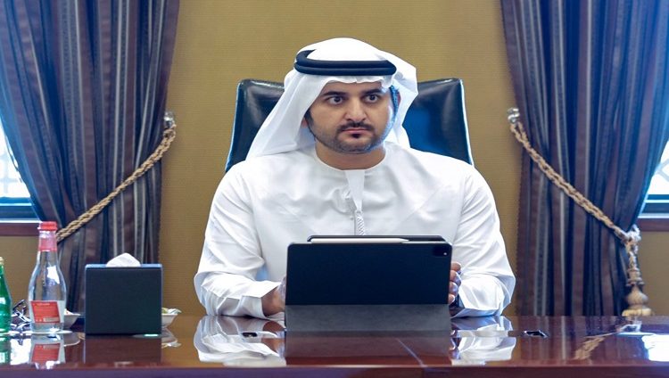 مكتوم بن محمد: نعمل على تطوير المنظومة القضائية وتمكين الكفاءات القانونية الإماراتية