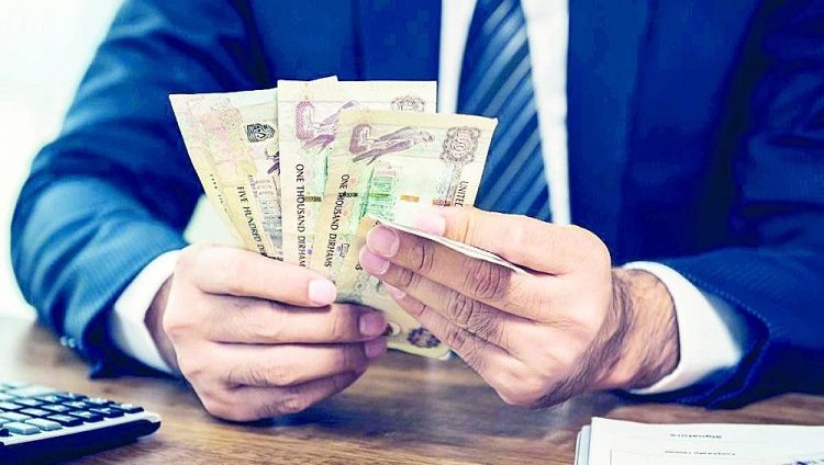 الإمارات.. 25.7 مليار درهم تمويلات تجارية وصناعية في 5 أشهر