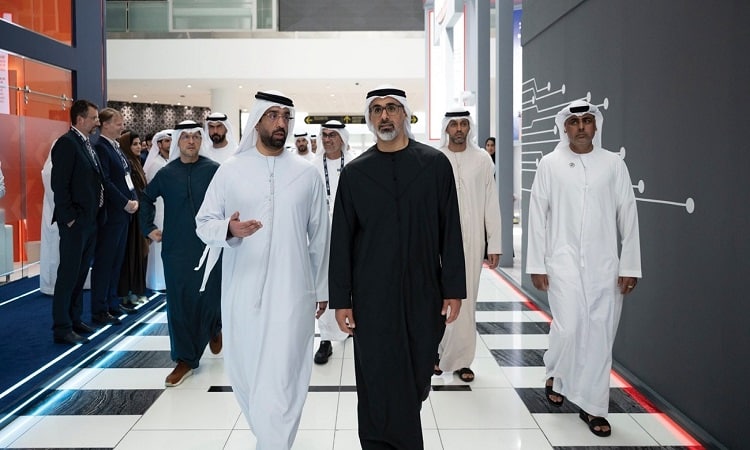 خالد بن محمد بن زايد يشهد جانباً من فعاليات “المعرض والمؤتمر العالمي للمرافق 2025”