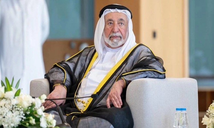 حاكم الشارقة: صباح الخير من باريس بلاد الأنوار