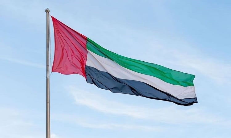 حكام الإمارات يعزون خادم الحرمين في وفاة هيفاء بنت تركي