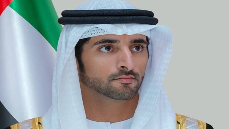 حمدان بن محمد: ستبقى ذكرى الشهداء العطرة خالدةً في سجلّ الوطن