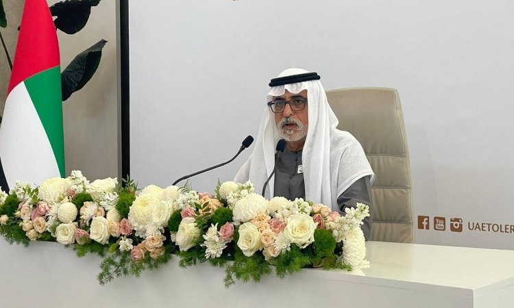 نهيان بن مبارك: أدوات الذكاء الاصطناعي تعزز آليات التواصل بين الأفراد