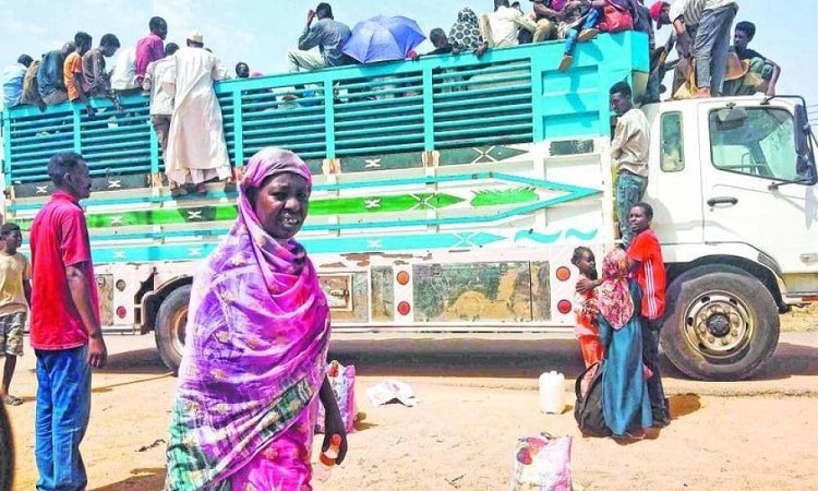 الجيش السوداني و«الدعم السريع» يتصارعان بالبشر.. ويتصالحان على النفط