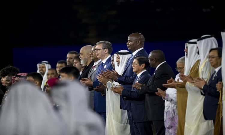 رئيس الدولة يكرم الفائزين بجائزة زايد للاستدامة لعام 2026