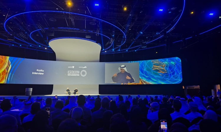 العبار: مناقصة برج خور دبي في غضون 3 أشهر