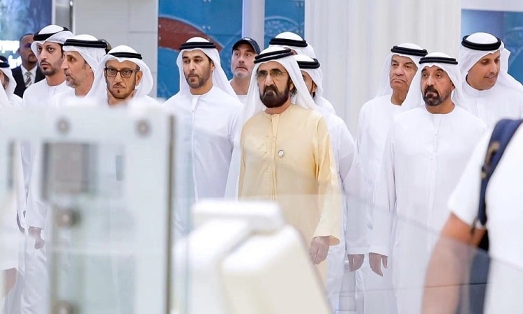 محمد بن راشد: مطار دبي عصب الحياة استقبل 95 مليون مسافر في العام الماضي