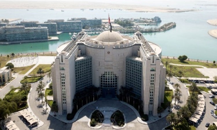 “الخارجية”: الإمارات تؤكد أنها في حالة دفاع في مواجهة الاعتداء الإيراني الغاشم وغير المبرر