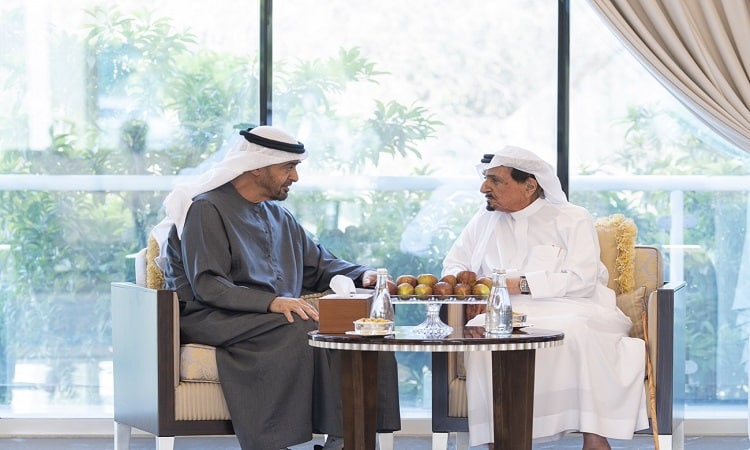 رئيس الدولة يزور حاكم عجمان