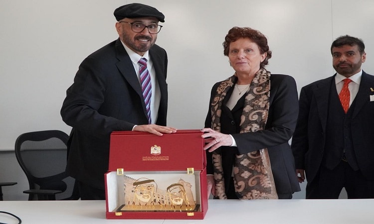 “لوغانو” تحتضن توقيع كتاب «الرحم الاصطناعي» لجمال السويدي