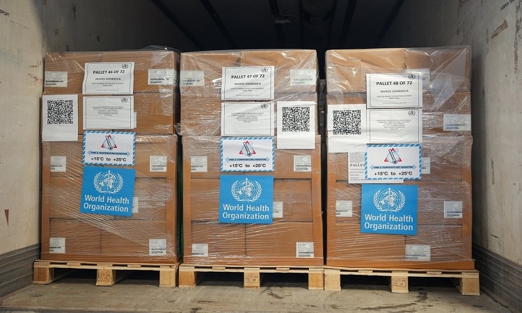 بتوجيهات محمد بن راشد.. «دبي الإنسانية» تنقل شحنة مساعدات طبية حيوية لمنظمة الصحة العالمية إلى غزة