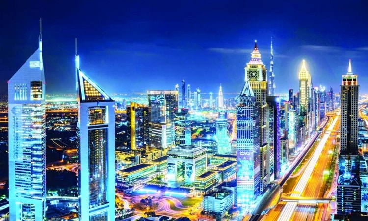 دبي تنافس عمالقة التوسع الرأسي بأكثر من 250 ناطحة سحاب