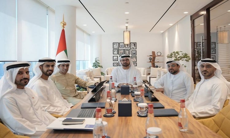 اللجنة الإشرافية على وسام محمد بن راشد للقيادة تعتمد القائمة النهائية للجهات الحكومية المشاركة في دورته الأولى