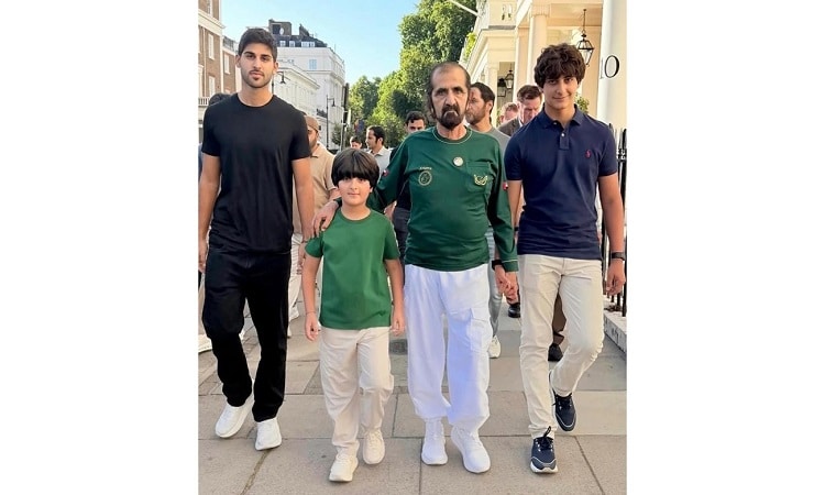 محمد بن راشد: علمتني الحياة أن الذكريات الجميلة سعادة وطاقة